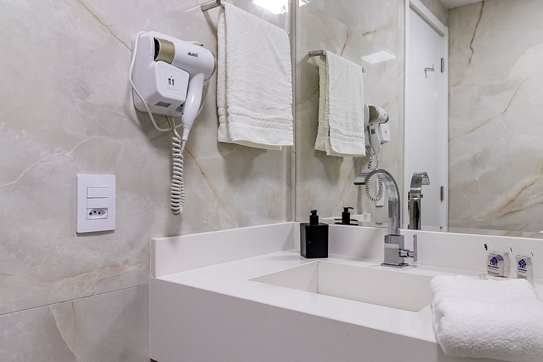 Studio Moderno Piscina Gym e Portaria 24h