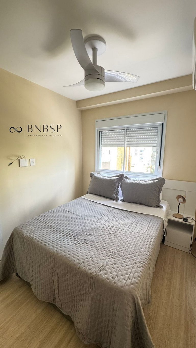 Apto 1 Dorm a Passos do Metrô Liberdade